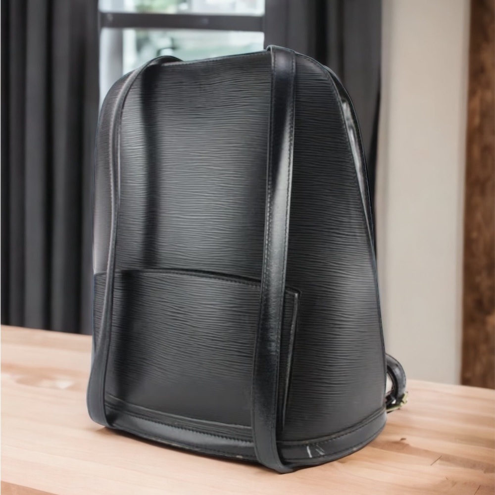 LOUIS VUITTON JOSH BACKPACK LEATHER BACKPACK - Picture 1 of 13